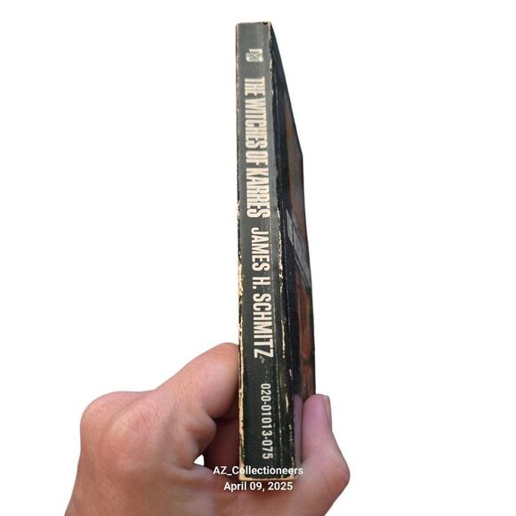 The witches of Karres by James H. Schmitz - ace science fiction - isbn 020010130 - Picture 4 of 5